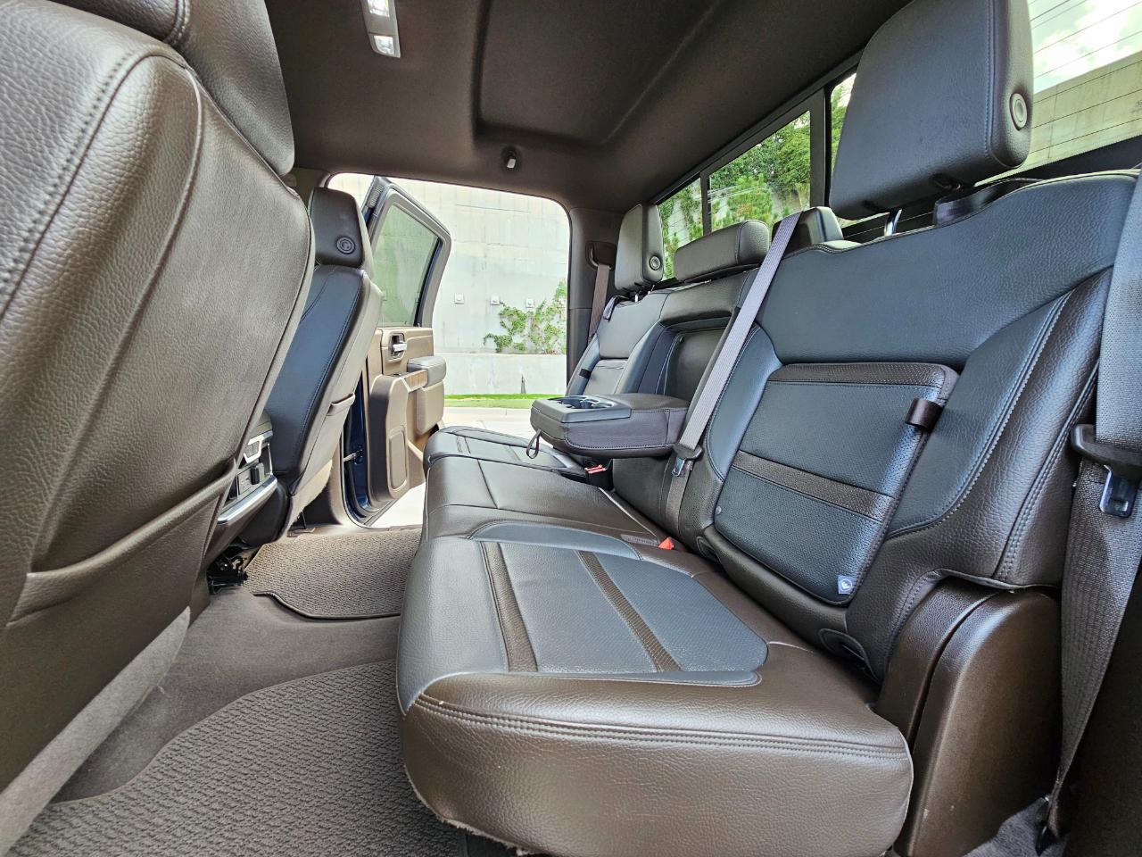 GMC Sierra 3500HD 4WD Crew Cab 172" Denali 2020