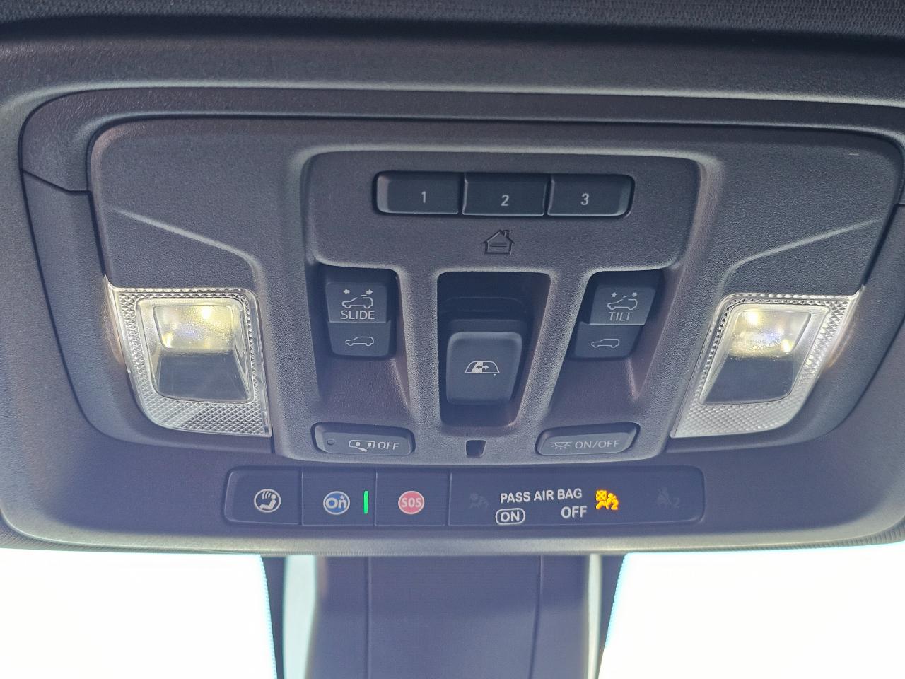 GMC Sierra 3500HD 4WD Crew Cab 172" Denali 2020