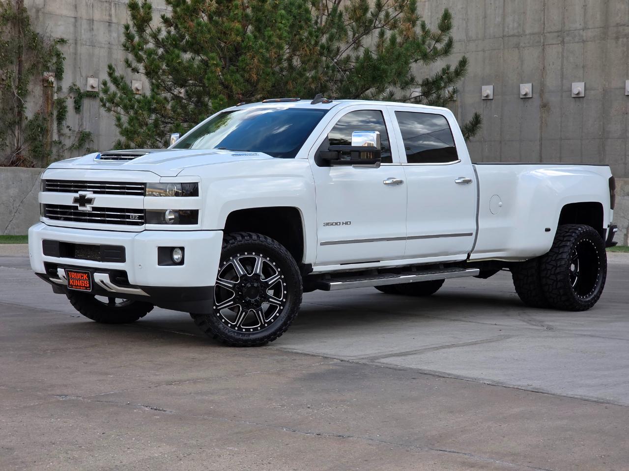 2018 Chevrolet Silverado 3500HD 4WD Crew Cab 167.7" LTZ