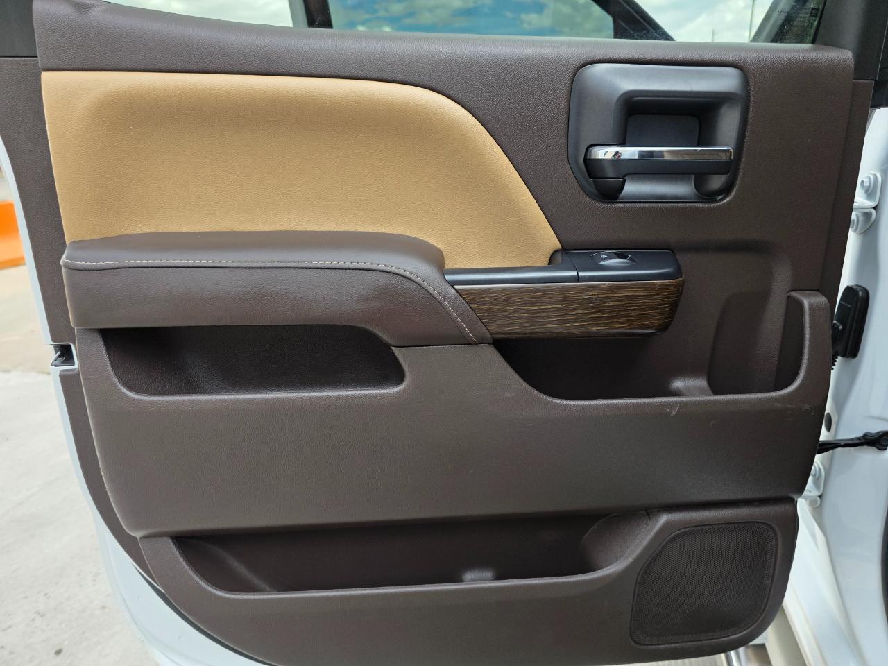 GMC Sierra 1500 4WD Crew Cab 143.5" Denali 2017