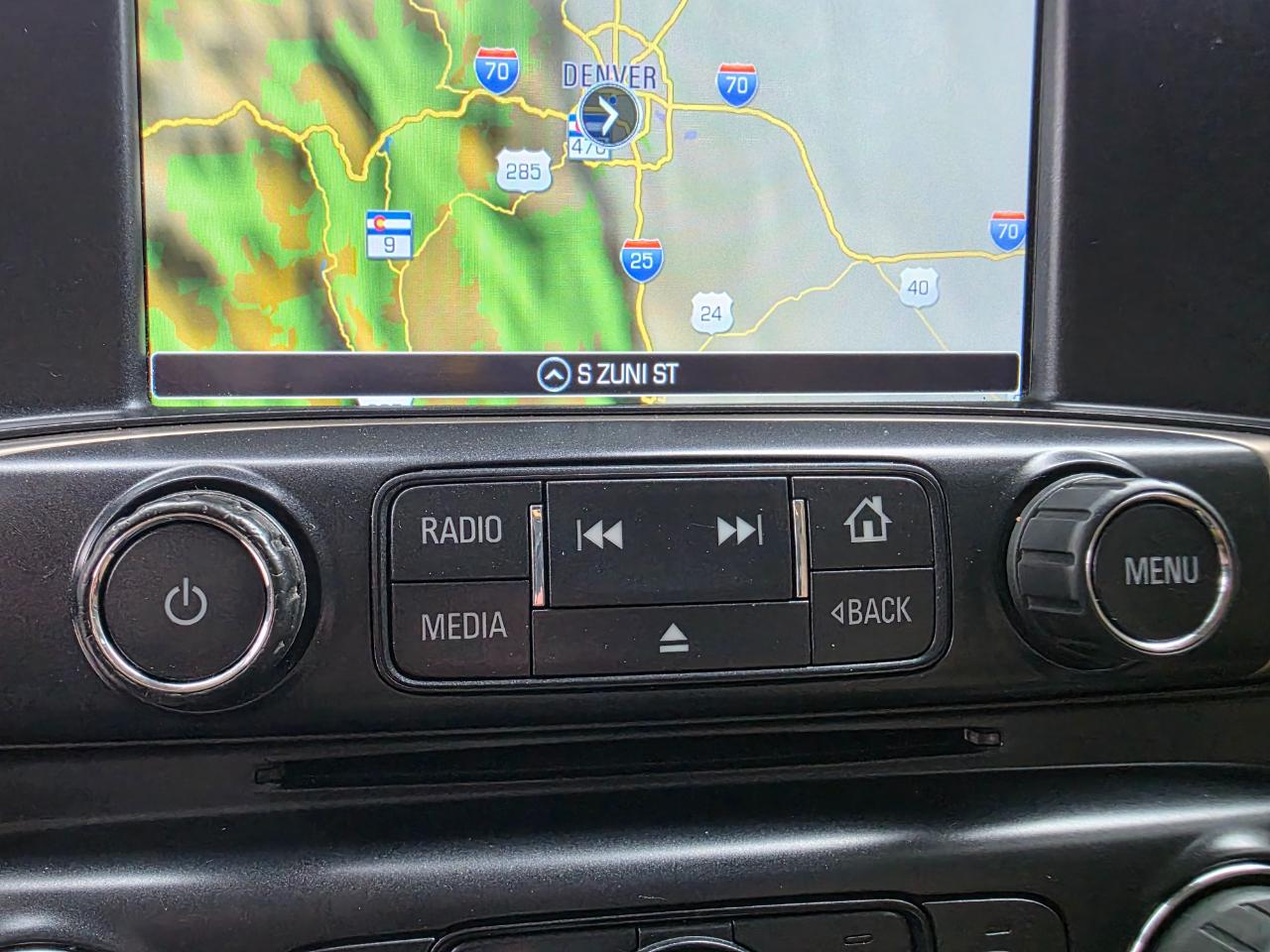 GMC Sierra 1500 4WD Crew Cab 143.5" Denali 2017