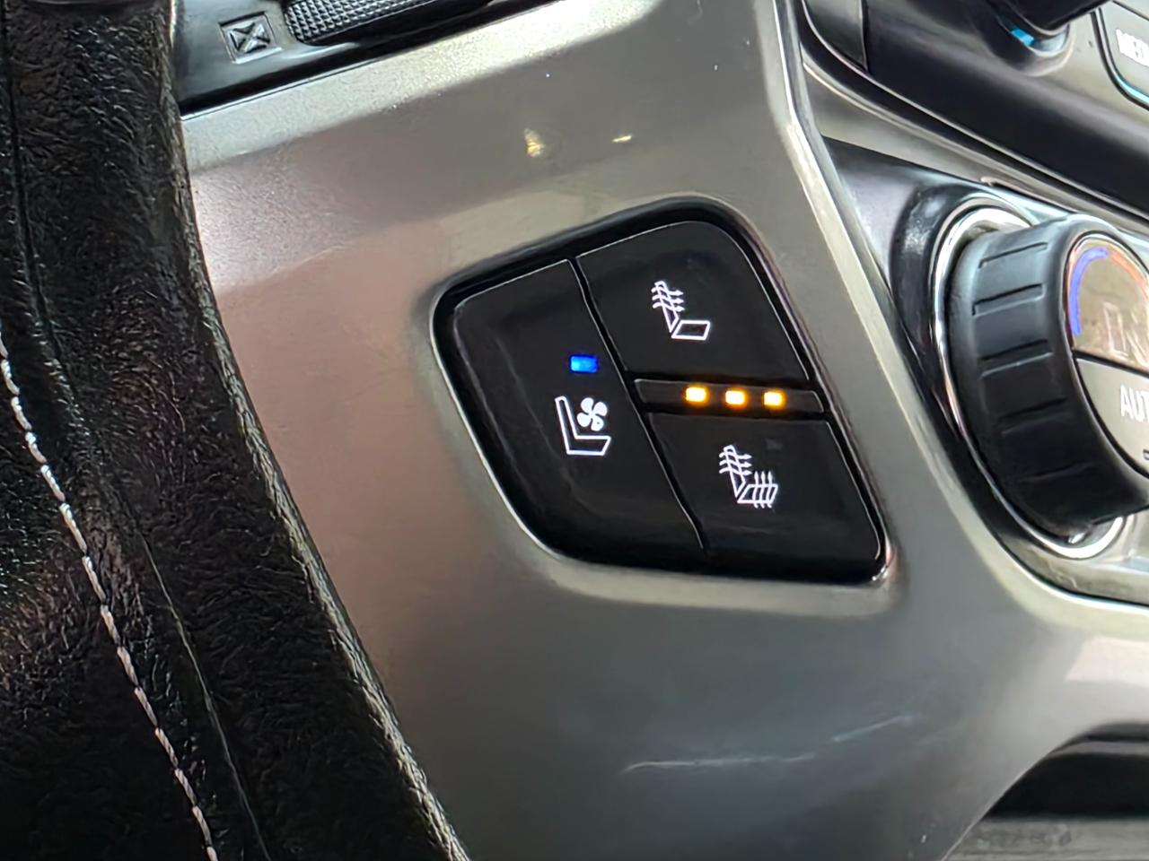 Chevrolet Silverado 1500 4WD Crew Cab 143.5" LTZ w/1LZ 2018