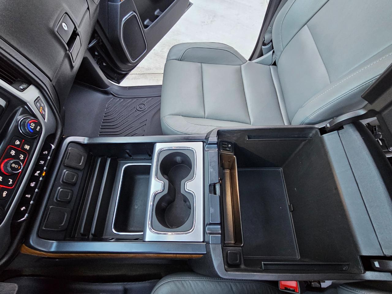 GMC Sierra 1500 4WD Crew Cab 143.5" SLT 2014
