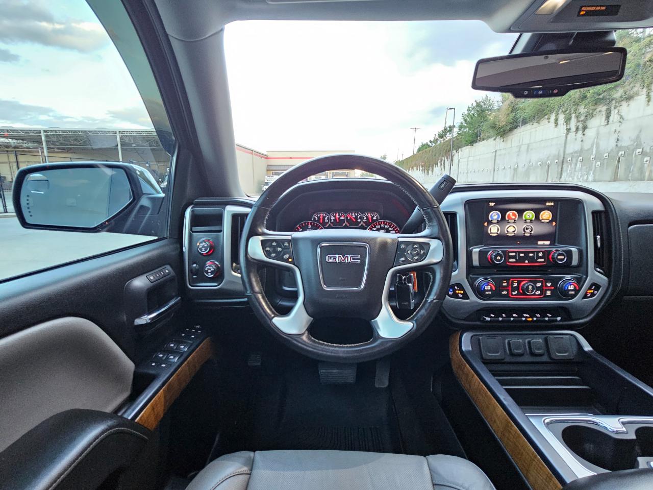 GMC Sierra 1500 4WD Crew Cab 143.5" SLT 2014
