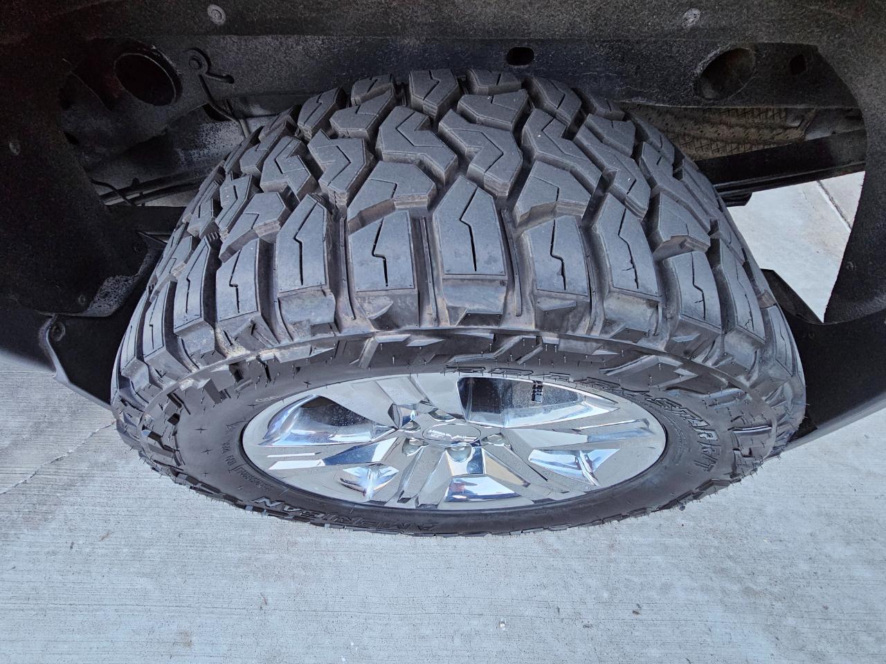 GMC Sierra 1500 4WD Crew Cab 143.5" SLT 2014