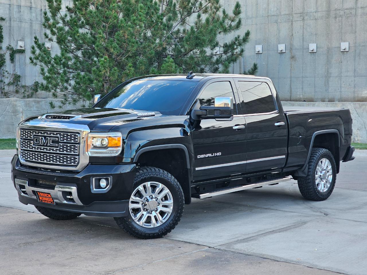2018 GMC Sierra 3500HD 4WD Crew Cab 153.7" Denali