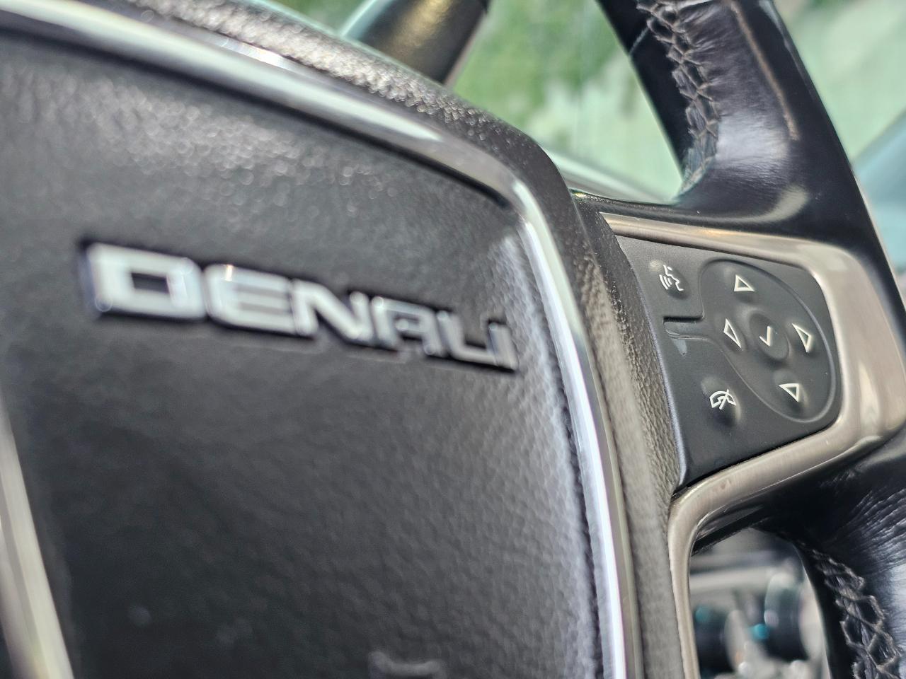 GMC Sierra photo 26