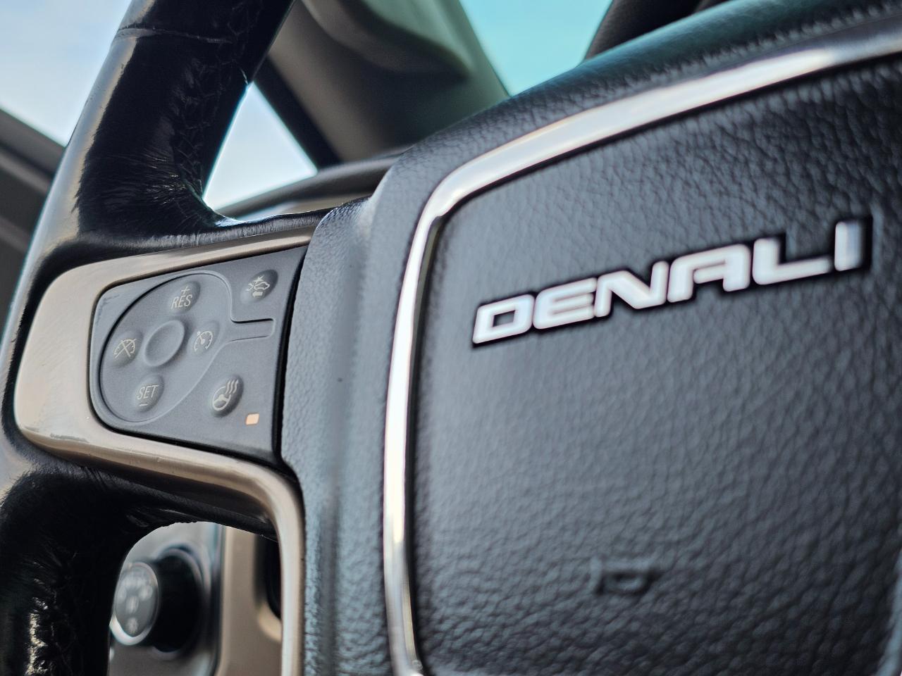 GMC Sierra photo 27