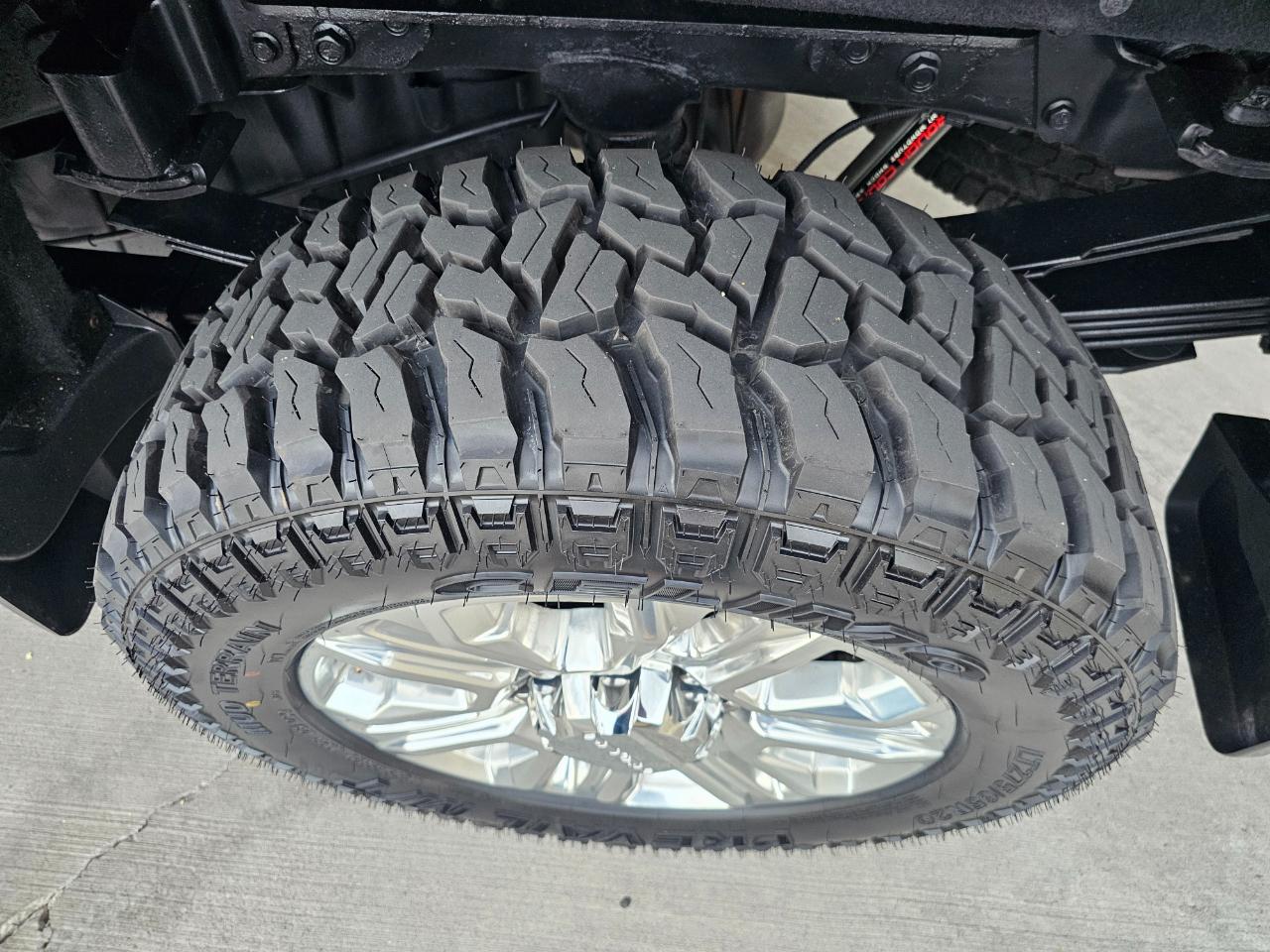 GMC Sierra photo 45