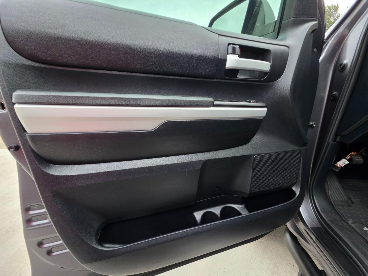 Toyota Tundra 4WD 1794 Edition CrewMax 5.5' Bed 5.7L (Natl) 2018