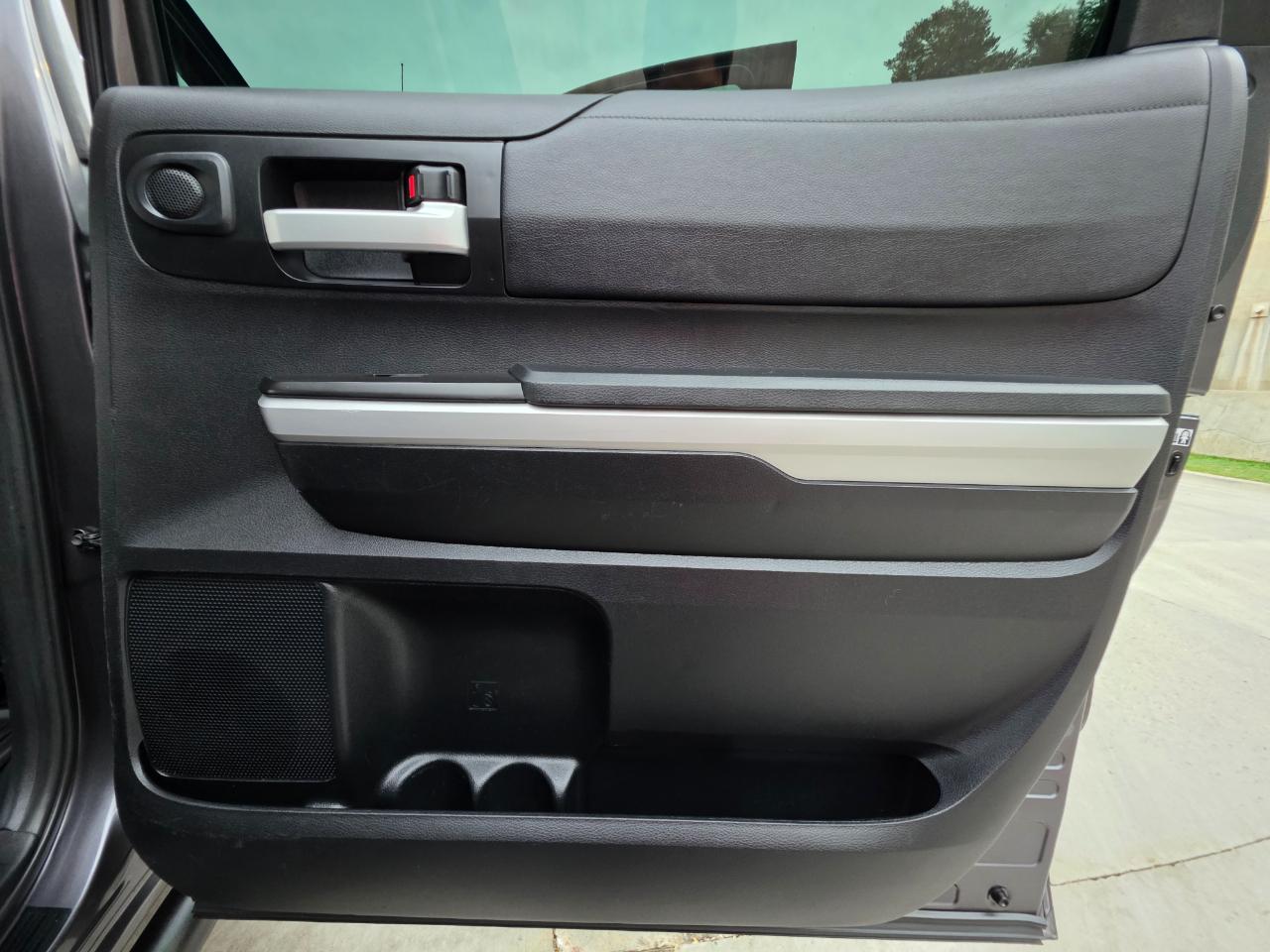 Toyota Tundra 4WD 1794 Edition CrewMax 5.5' Bed 5.7L (Natl) 2018