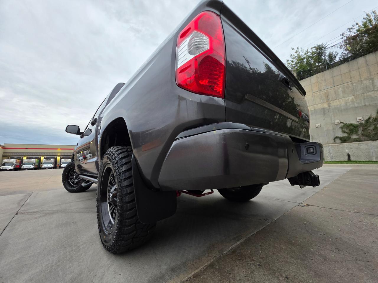 Toyota Tundra 4WD 1794 Edition CrewMax 5.5' Bed 5.7L (Natl) 2018