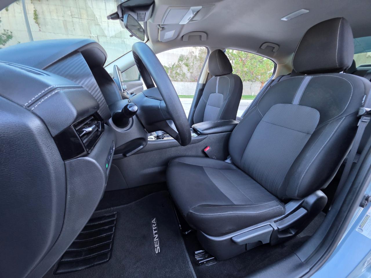 Nissan Sentra SV CVT 2024