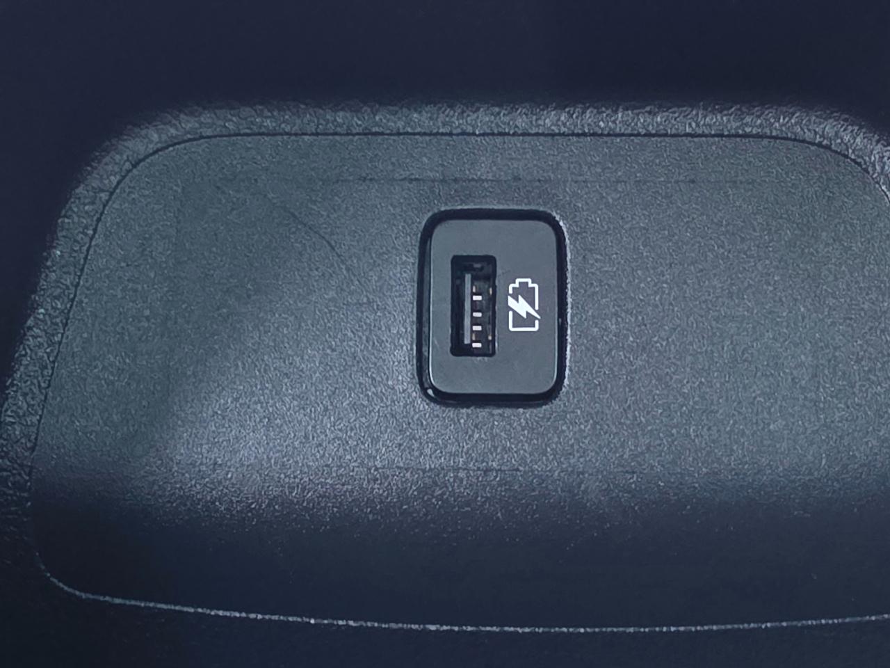 Nissan Sentra SV CVT 2024