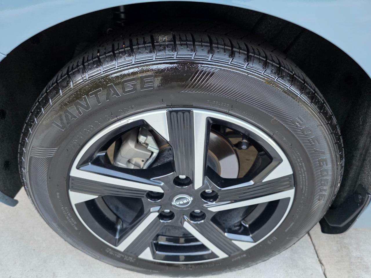 Nissan Sentra SV CVT 2024
