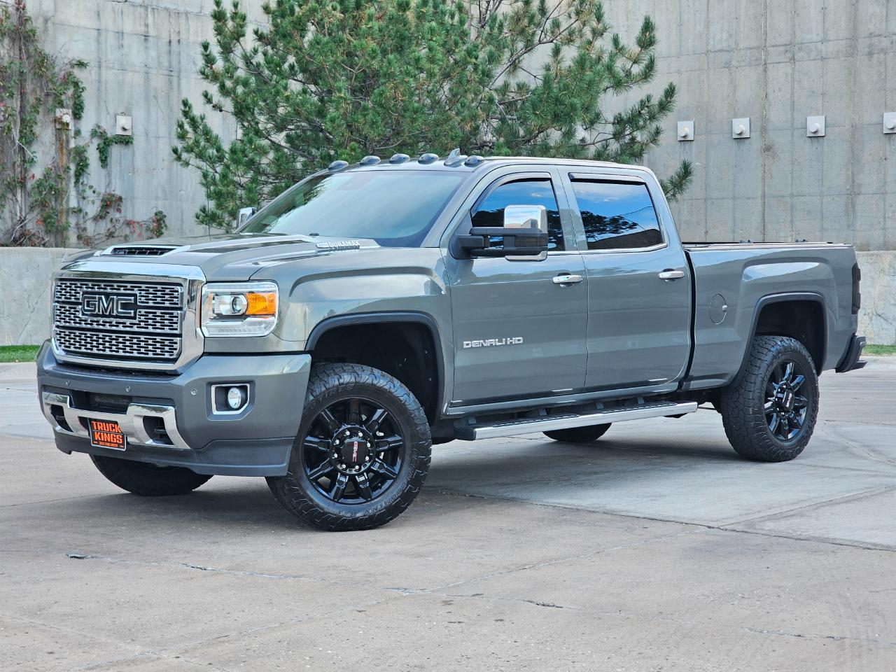 GMC Sierra 3500HD 4WD Crew Cab 153.7" Denali 2018