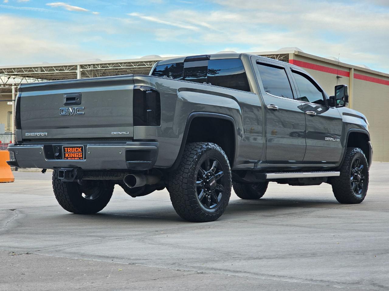 GMC Sierra 3500HD 4WD Crew Cab 153.7" Denali 2018