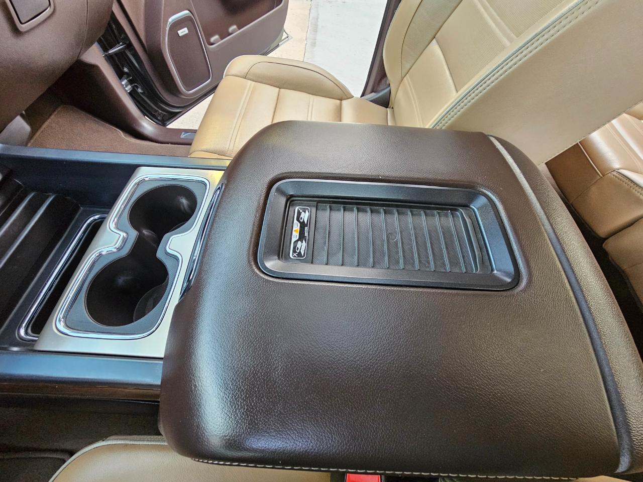 GMC Sierra 3500HD 4WD Crew Cab 153.7" Denali 2018