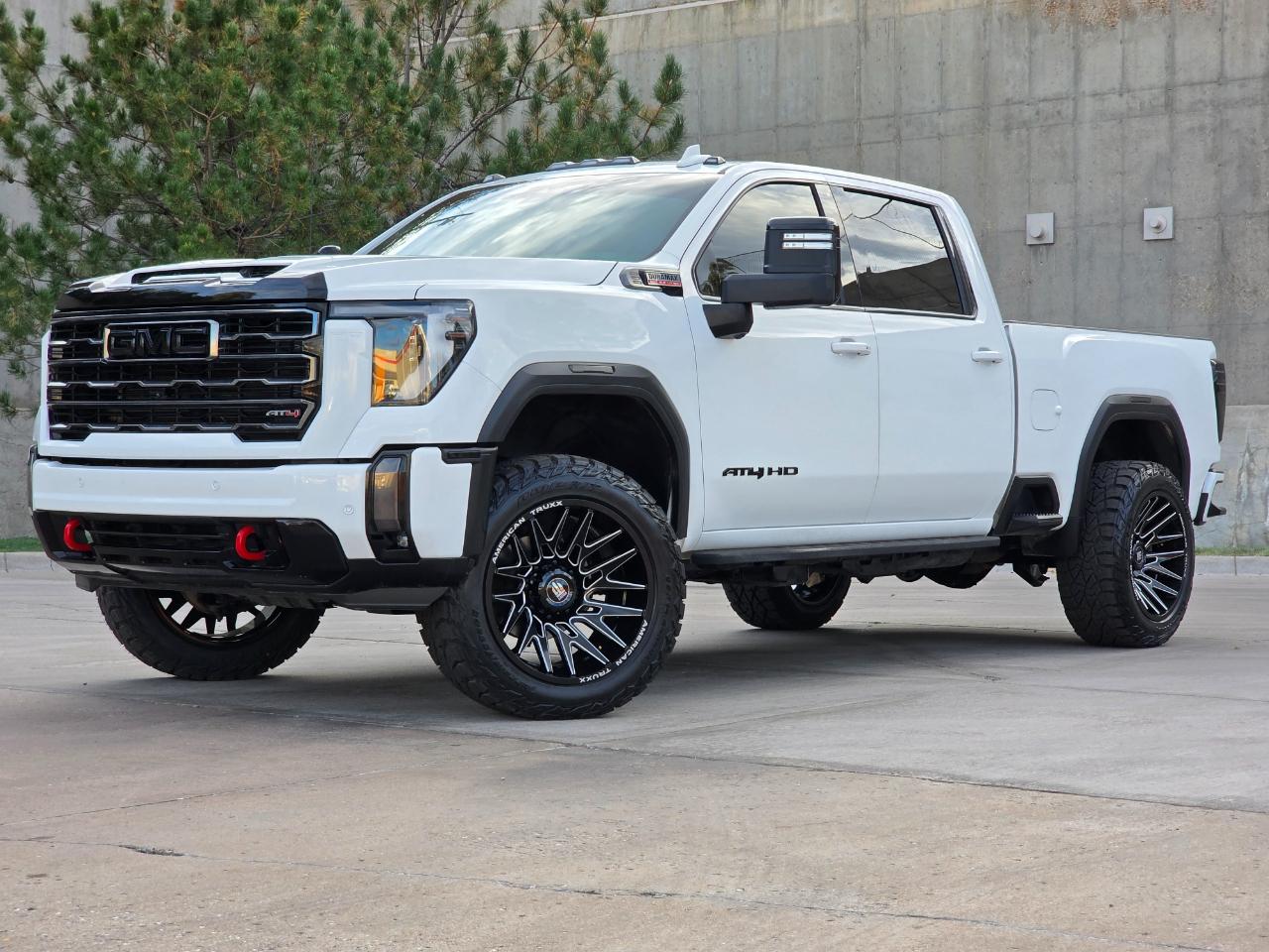 GMC Sierra 2500HD 4WD Crew Cab 159" AT4 2024