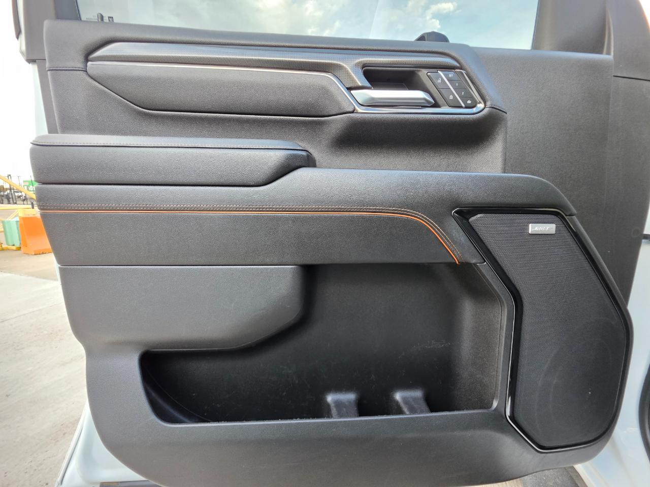GMC Sierra 2500HD 4WD Crew Cab 159" AT4 2024