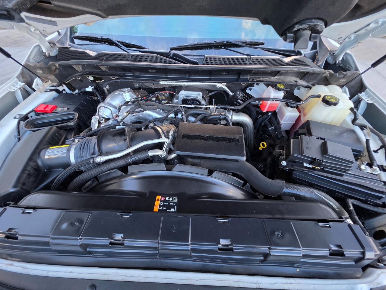 GMC Sierra 2500HD 4WD Crew Cab 159" AT4 2024