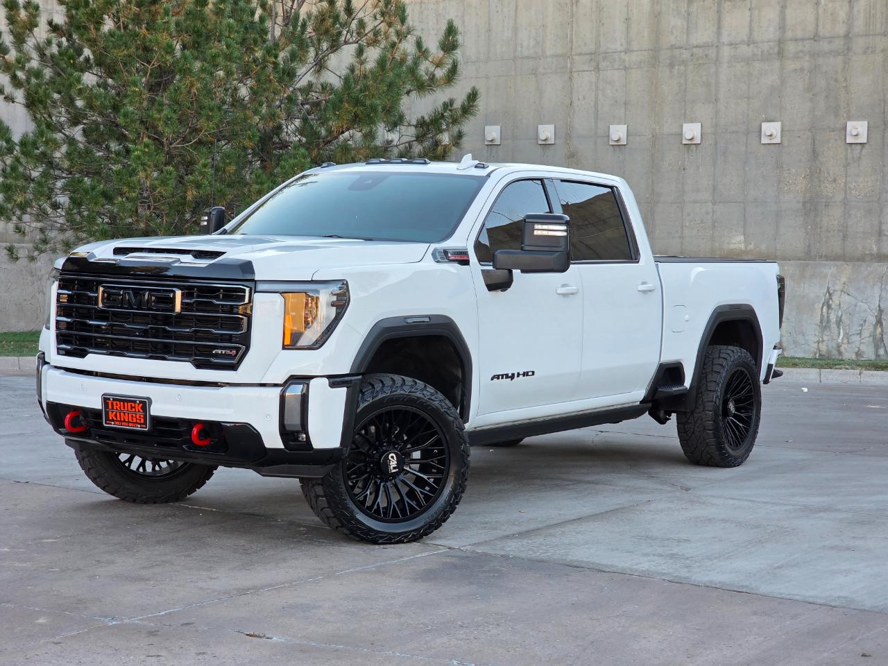 GMC Sierra 2500HD 4WD Crew Cab 159" AT4 2024