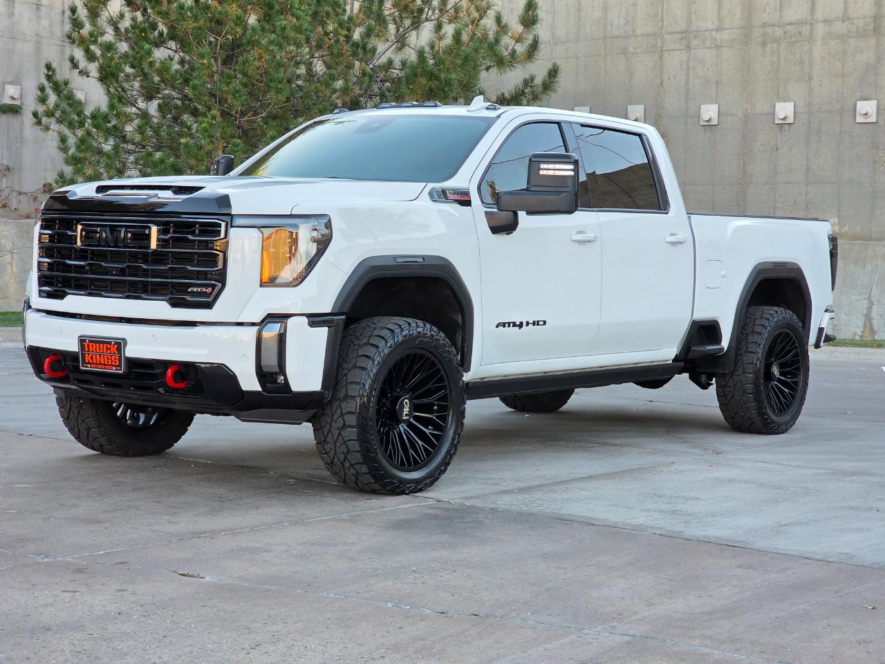 GMC Sierra 2500HD 4WD Crew Cab 159" AT4 2024