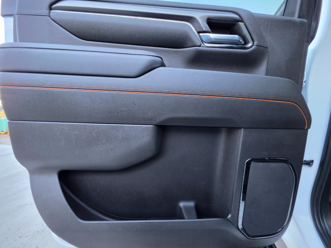 GMC Sierra 2500HD 4WD Crew Cab 159" AT4 2024