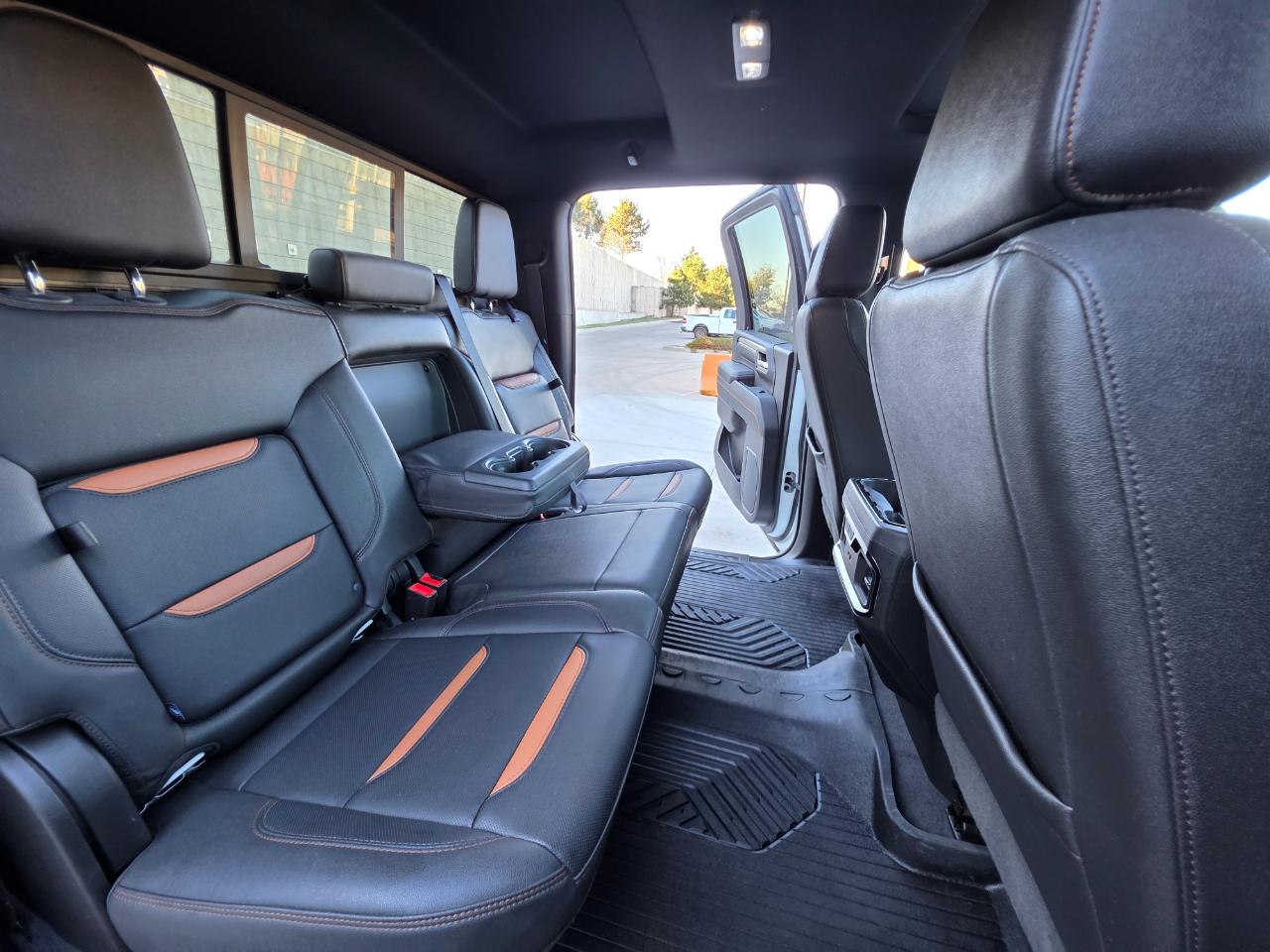 GMC Sierra 2500HD 4WD Crew Cab 159" AT4 2024