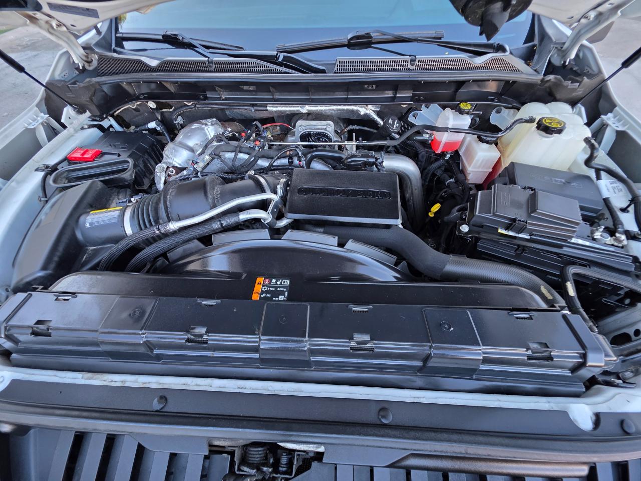 GMC Sierra 2500HD 4WD Crew Cab 159" AT4 2024
