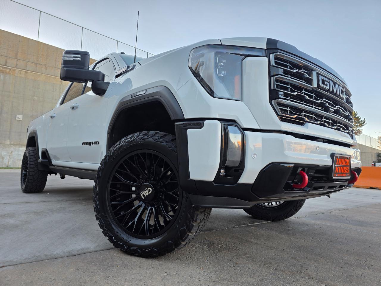 GMC Sierra 2500HD 4WD Crew Cab 159" AT4 2024