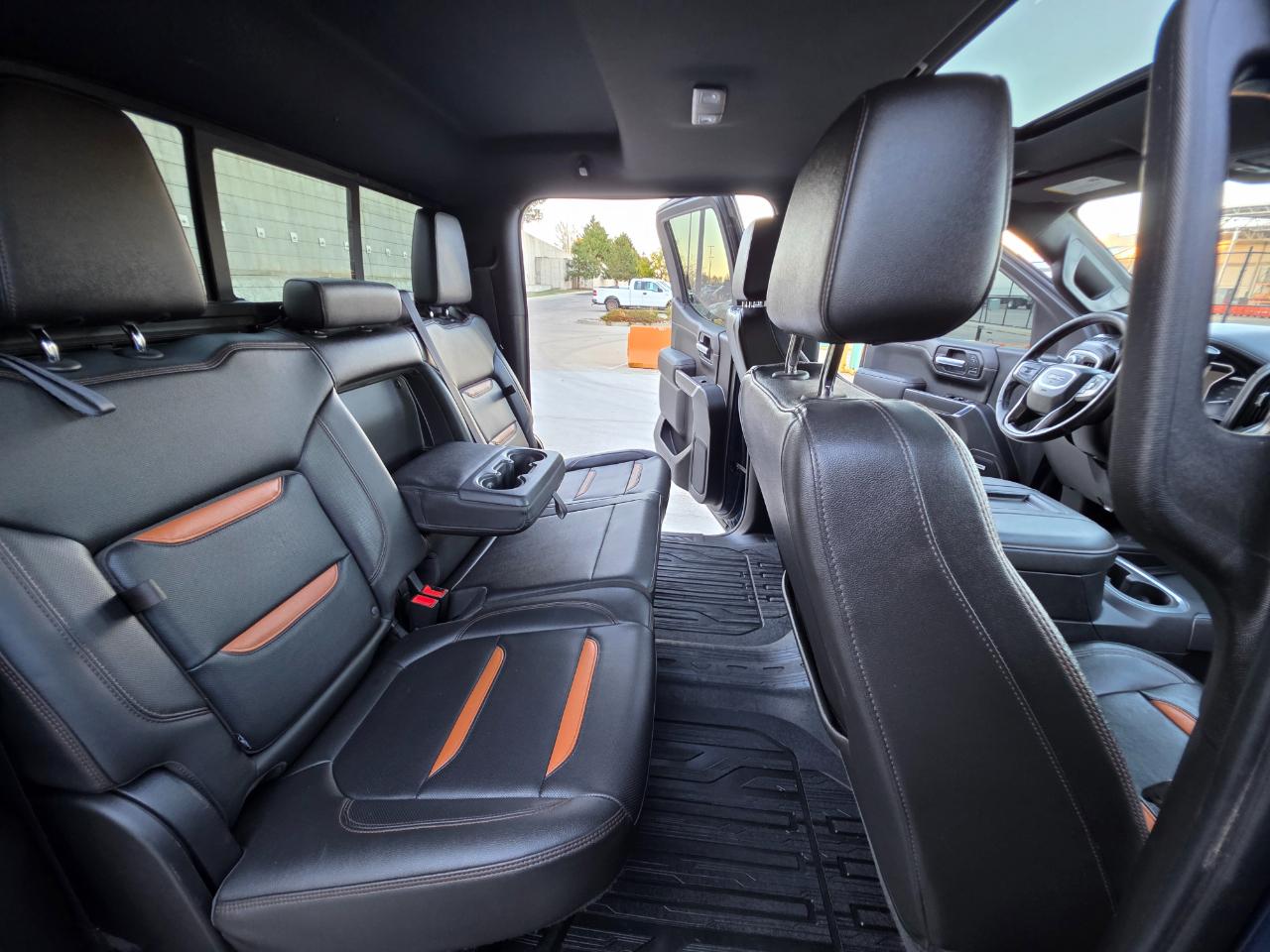 GMC Sierra 1500 4WD Crew Cab 147" AT4 2019