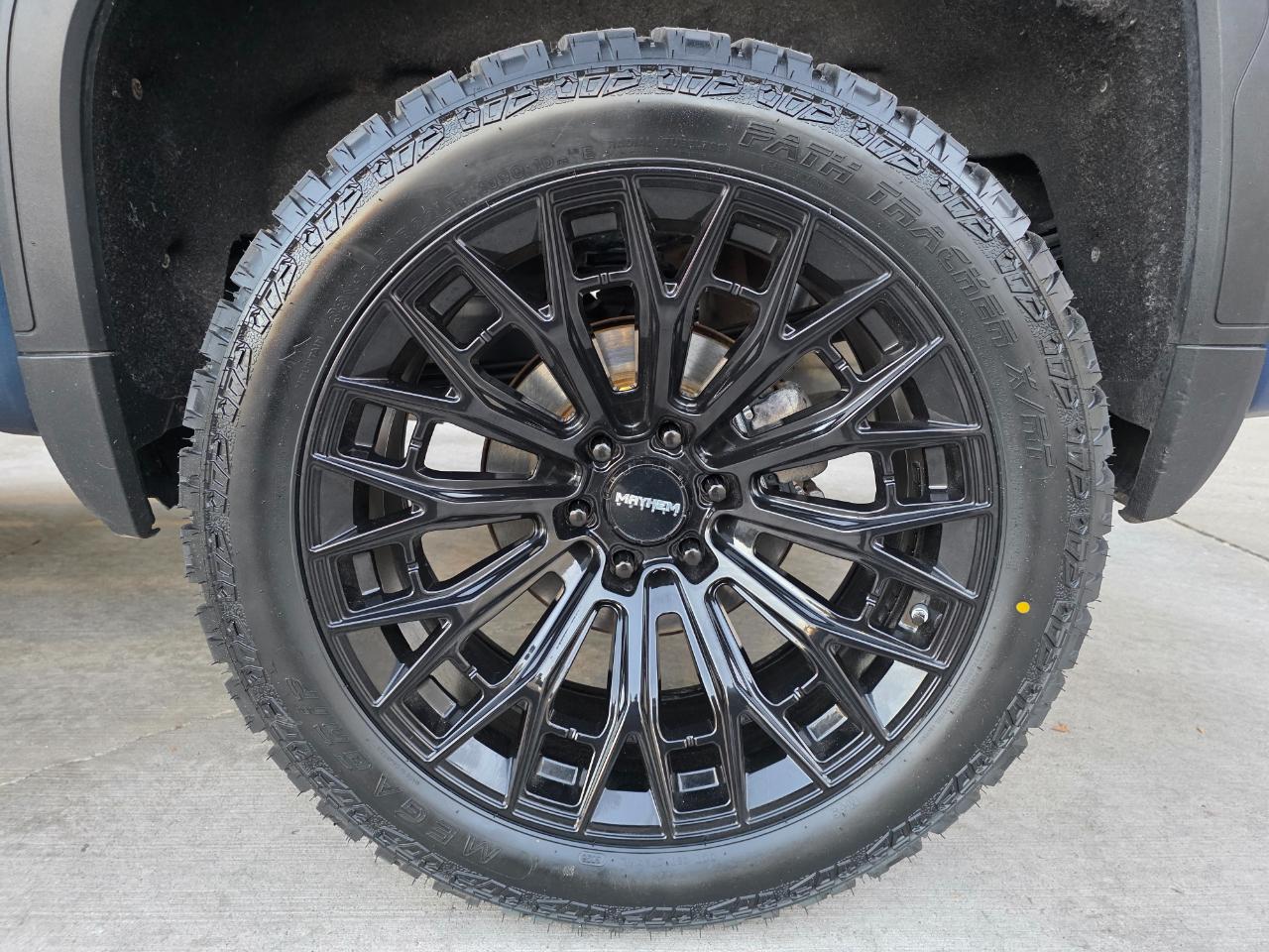 GMC Sierra 1500 4WD Crew Cab 147" AT4 2019
