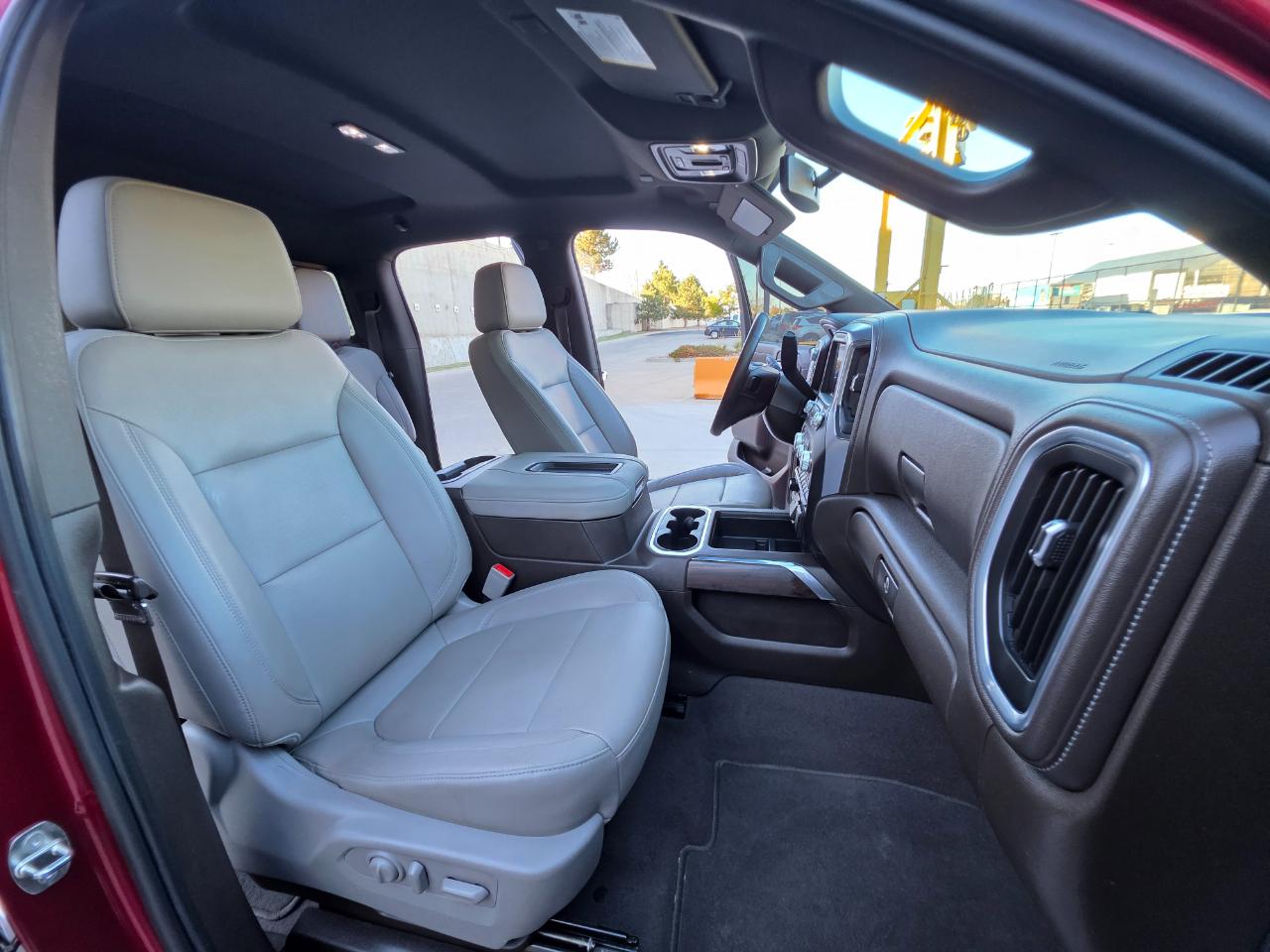 GMC Sierra 1500 4WD Double Cab 147" SLT 2019