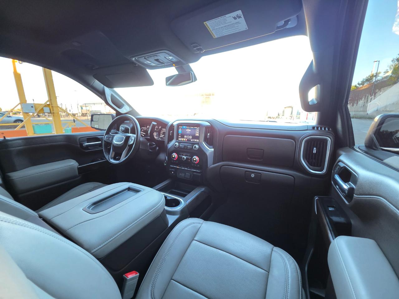 GMC Sierra 1500 4WD Double Cab 147" SLT 2019