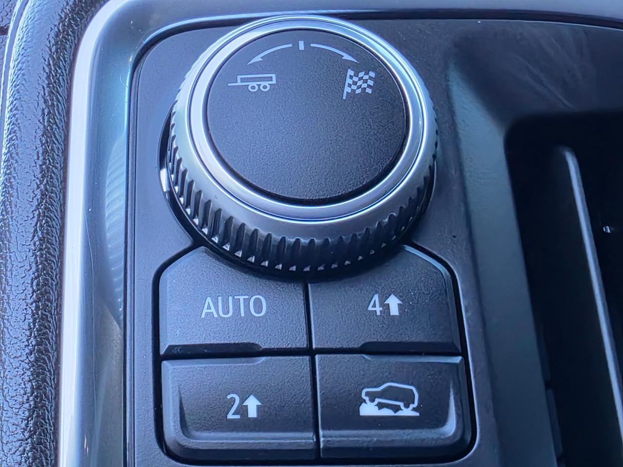 GMC Sierra 1500 4WD Double Cab 147" SLT 2019