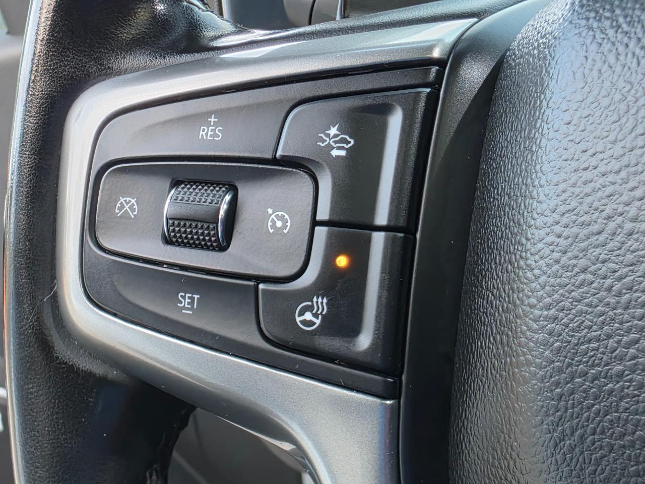 Chevrolet Silverado 1500 4WD Crew Cab 147" RST 2024