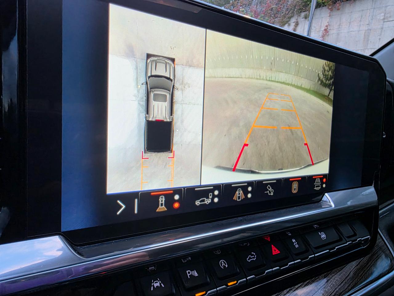 Chevrolet Silverado 1500 4WD Crew Cab 147" RST 2024