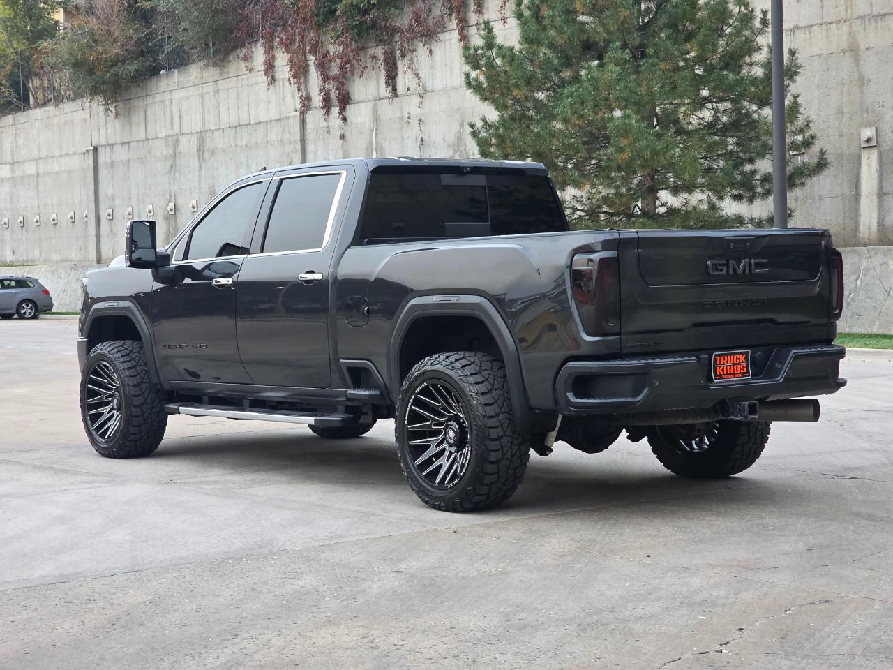GMC Sierra 3500HD 4WD Crew Cab 159" Denali 2020