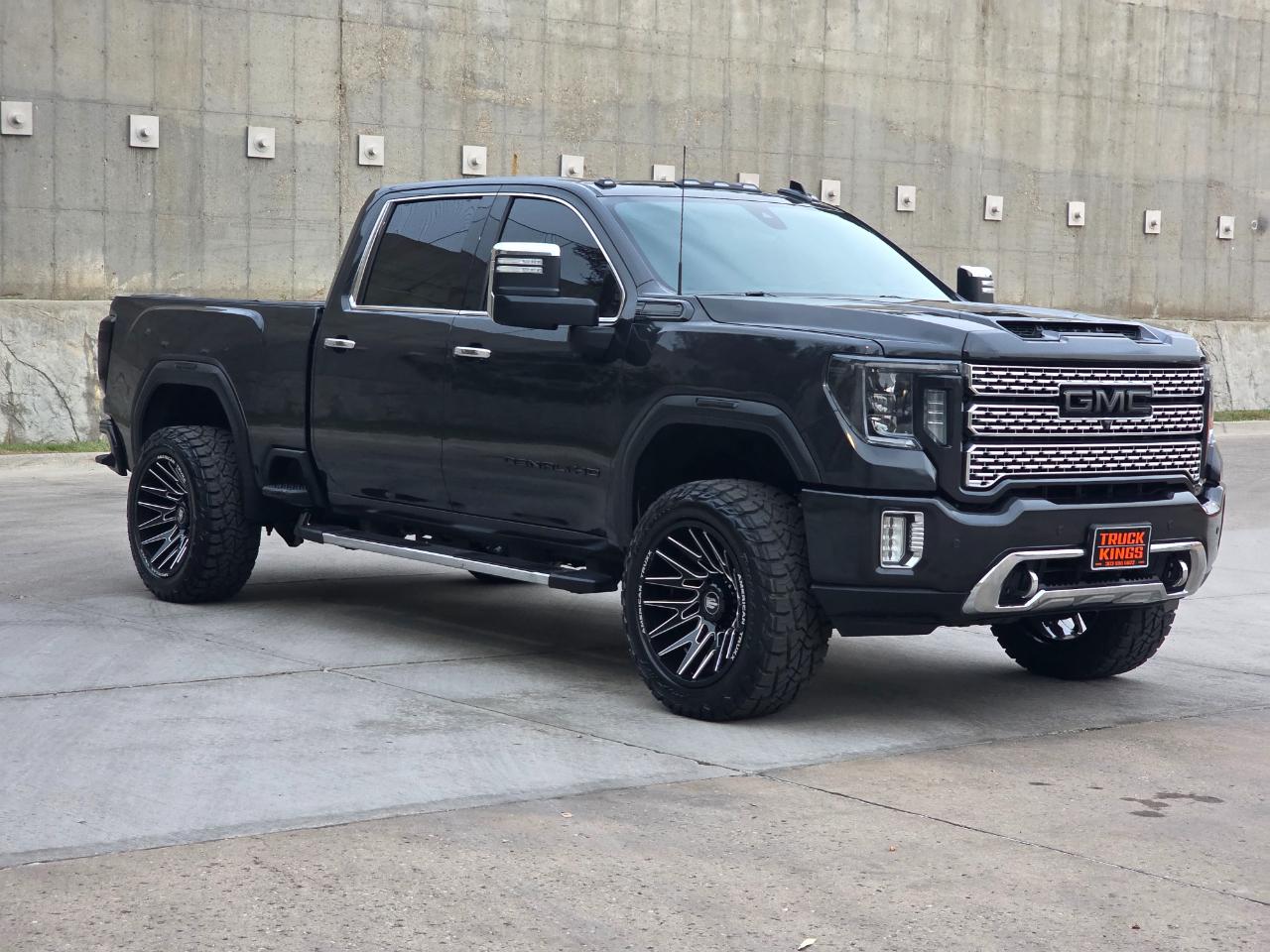 GMC Sierra 3500HD 4WD Crew Cab 159" Denali 2020