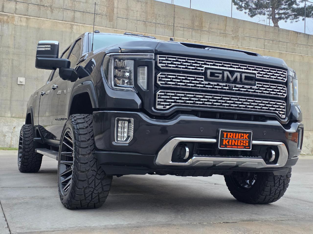 GMC Sierra 3500HD 4WD Crew Cab 159" Denali 2020