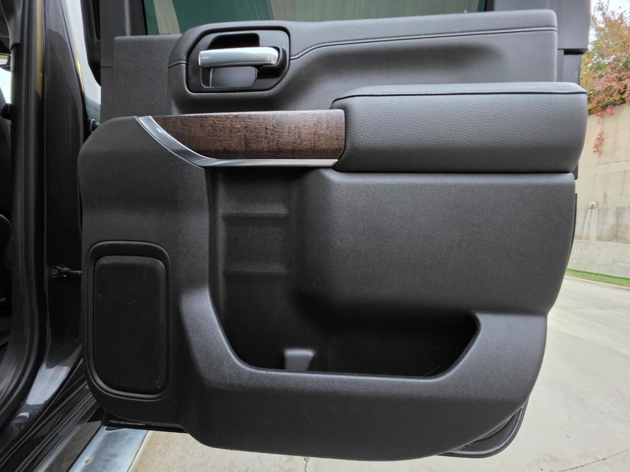 GMC Sierra 3500HD 4WD Crew Cab 159" Denali 2020