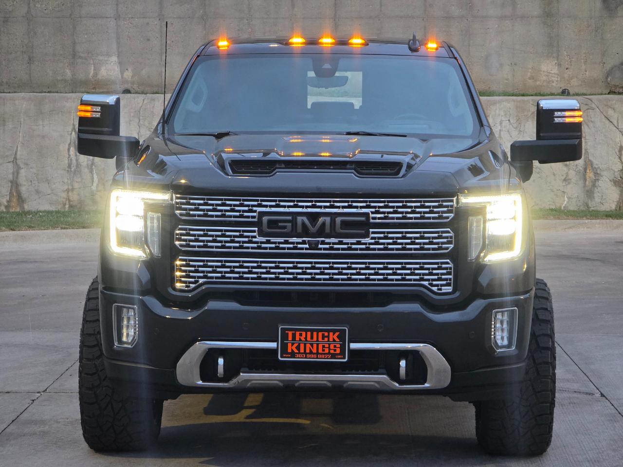 GMC Sierra 3500HD 4WD Crew Cab 159" Denali 2020