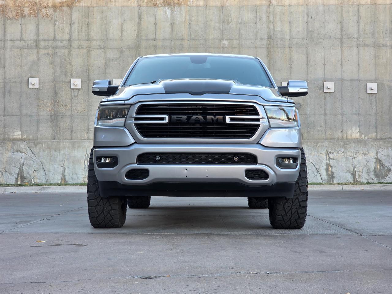 RAM 1500 Sport 4x4 Crew Cab 5'7" Box 2020