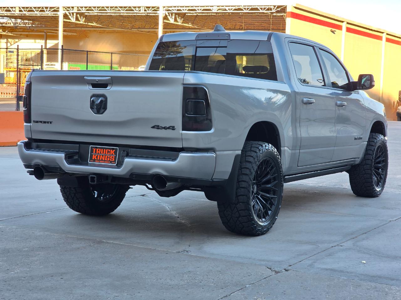 RAM 1500 Sport 4x4 Crew Cab 5'7" Box 2020