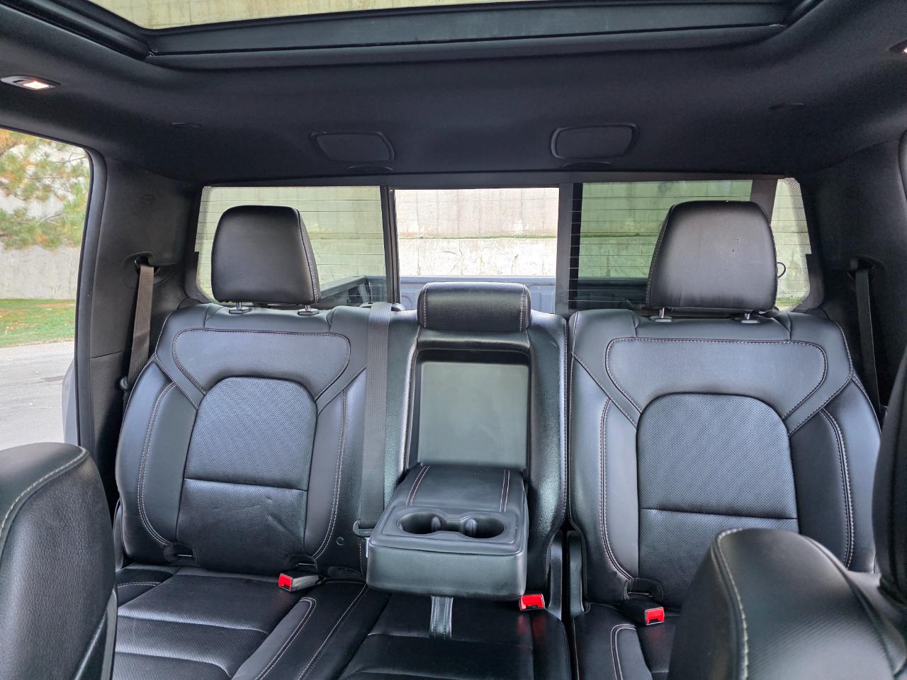 RAM 1500 Sport 4x4 Crew Cab 5'7" Box 2020