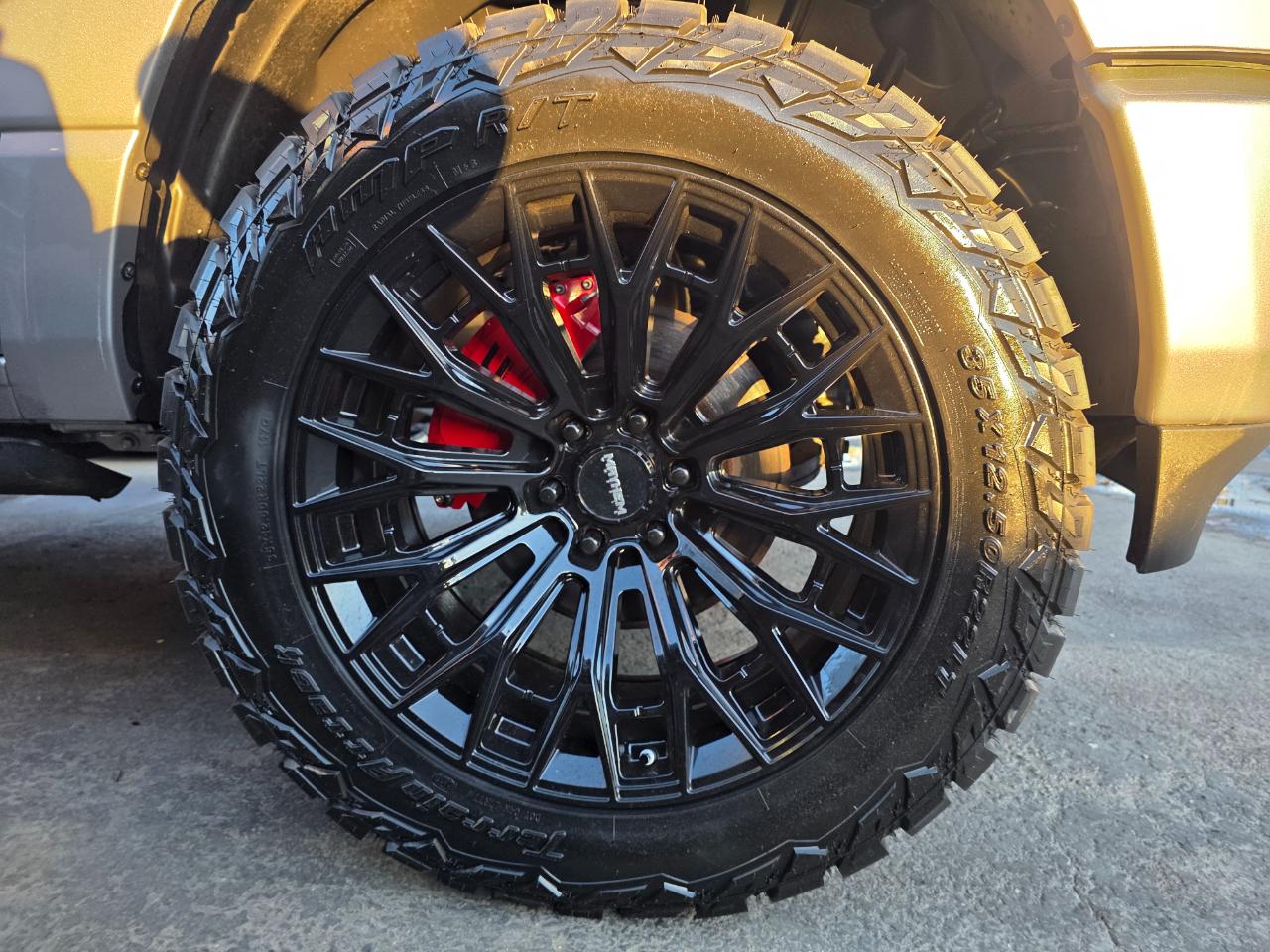 RAM 1500 Sport 4x4 Crew Cab 5'7" Box 2020