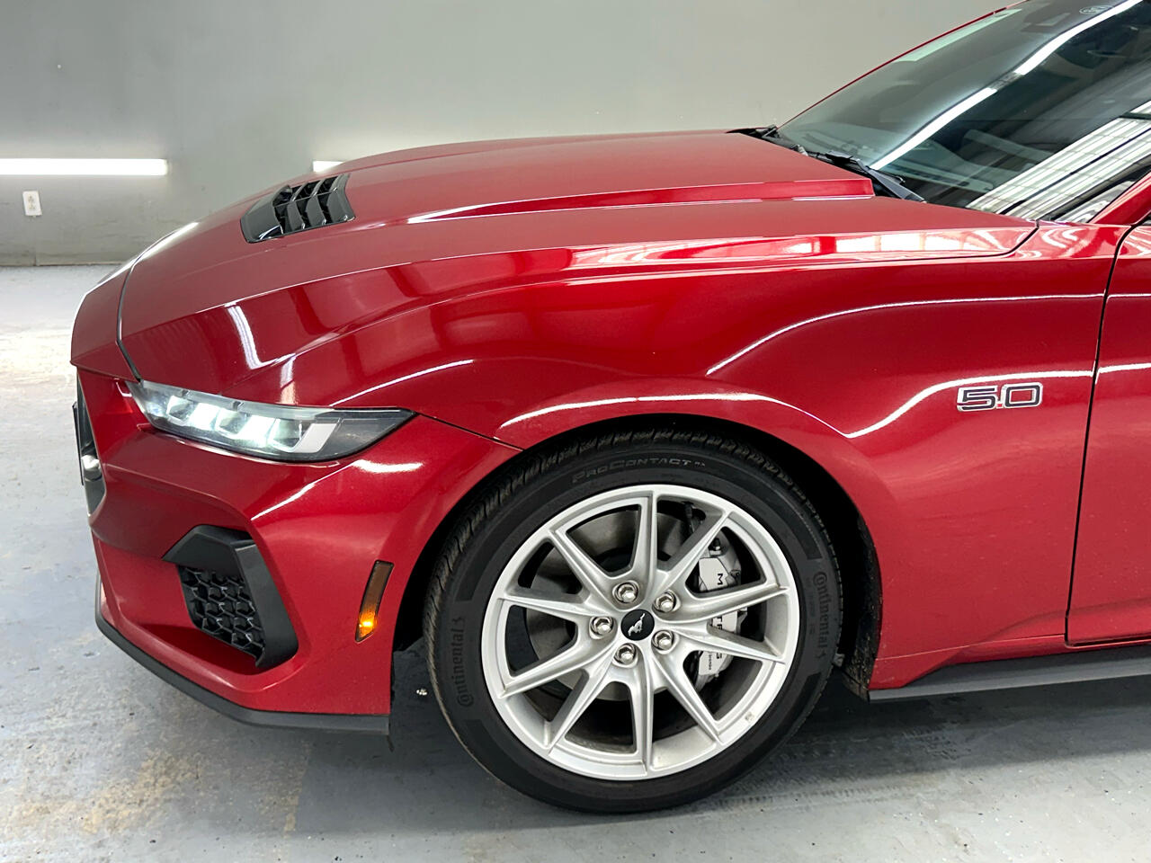 2024 Ford Mustang GT Premium photo 4
