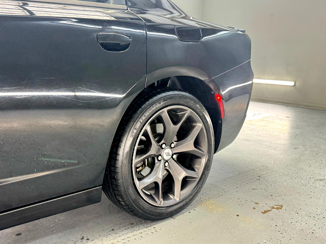2018 Dodge Charger R/T photo 6
