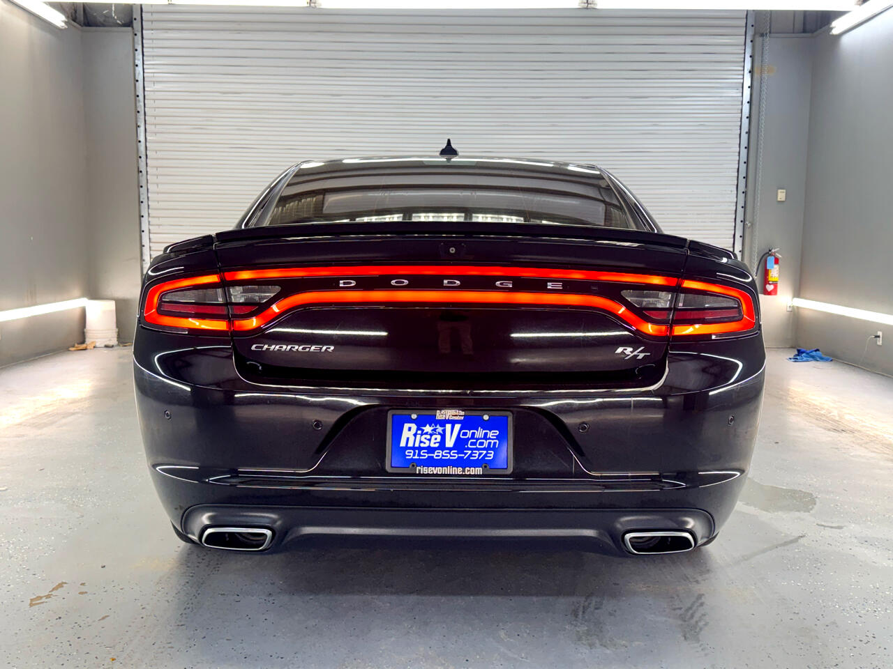 2018 Dodge Charger R/T photo 8